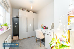 Bedroom- click for photo gallery